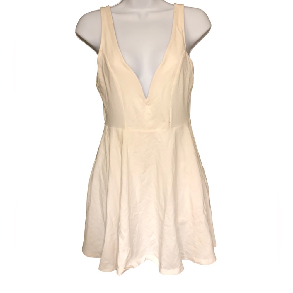 Express white minidress skort size S